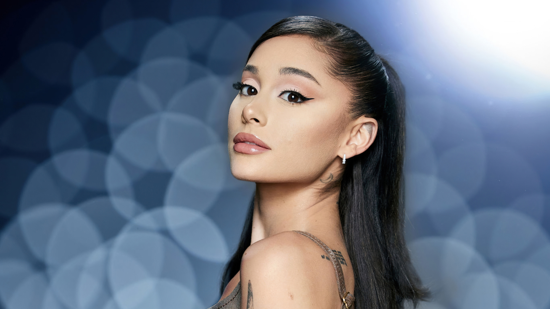 ariana-grande-the-voice-season-21-photoshoot-1m-1920x1080.jpg