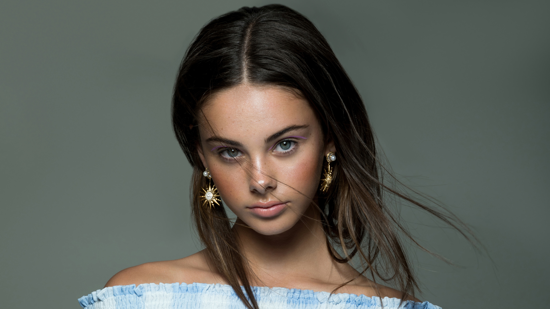 meika-woollard-vivier-magazine-14-1920x1080-1.jpg