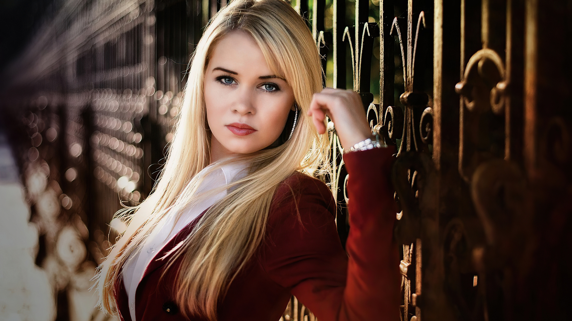 red-coat-blonde-girl-4k-i0-1920x1080.jpg