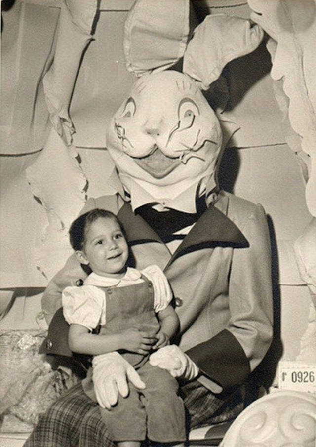 creepy-easter-bunnies-6.jpg