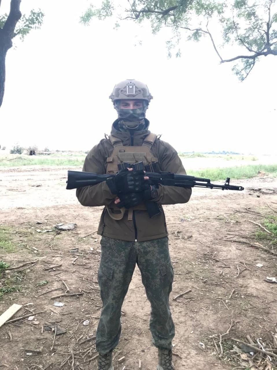 ZOV-159.jpg