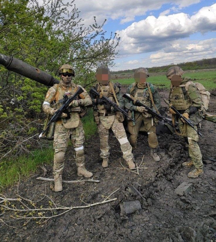 ZOV-162.jpg