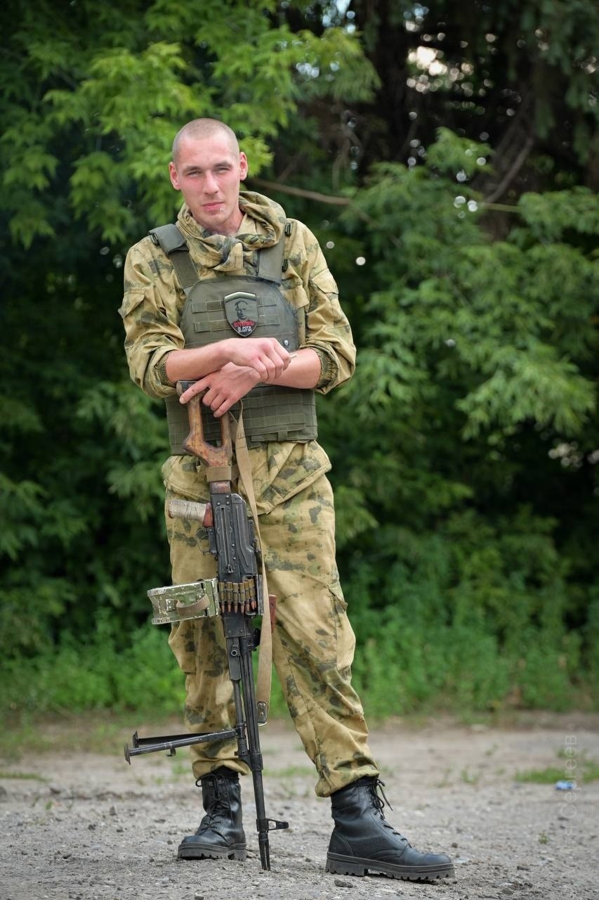 ZOV-218.jpg