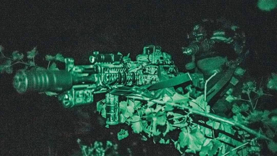 ZOV-292.jpg