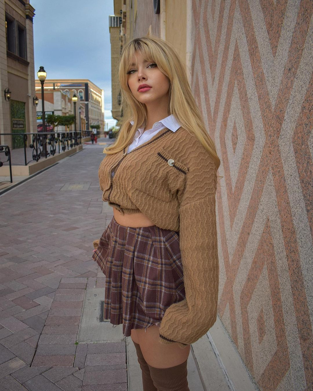 Model-Gabi_Champ_22.jpg