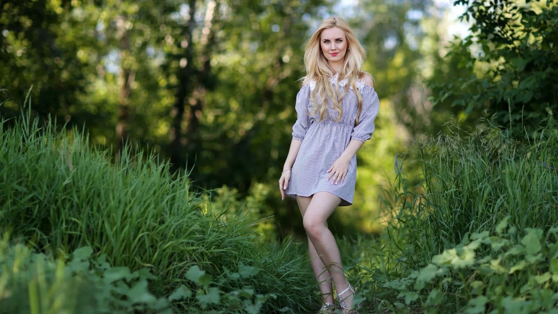 photo session in the forest 26