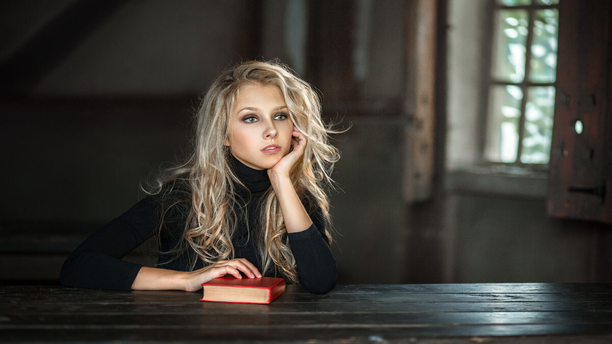 Actress Alisa Tarasenko 11