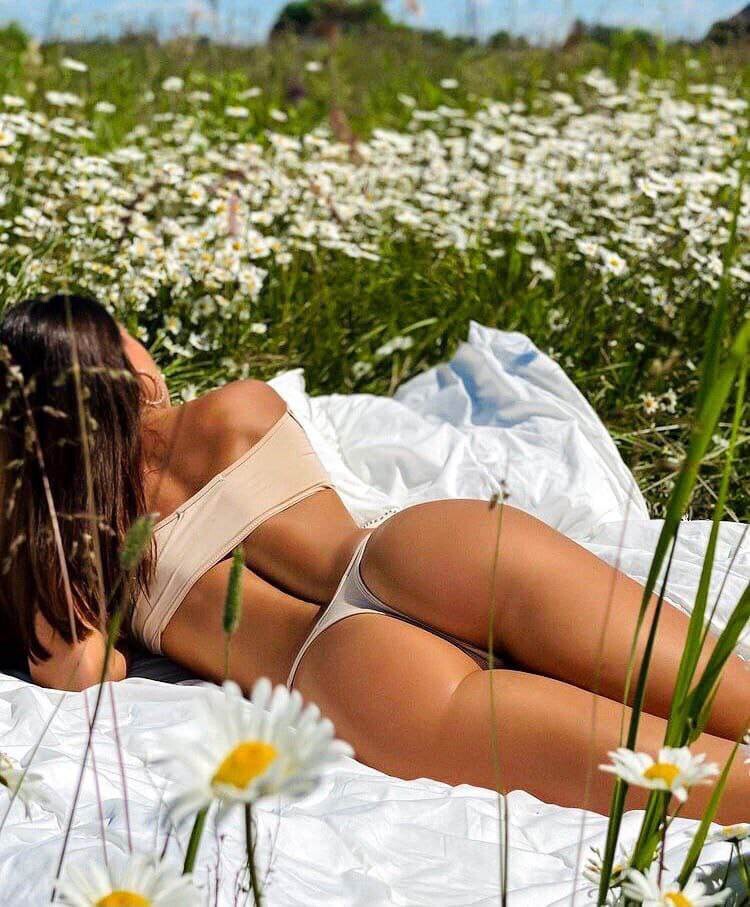 nuded girls 27