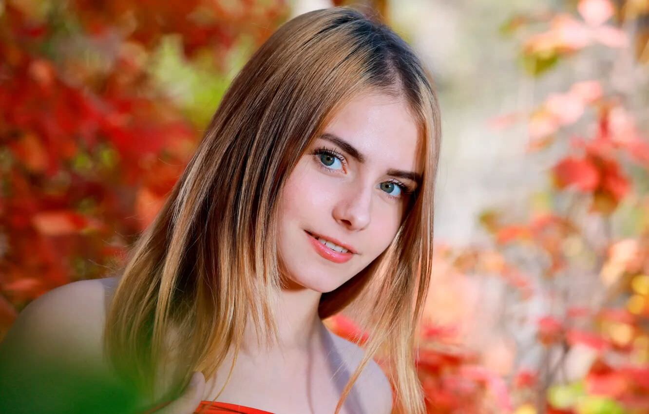 Model Dakota Pink 21