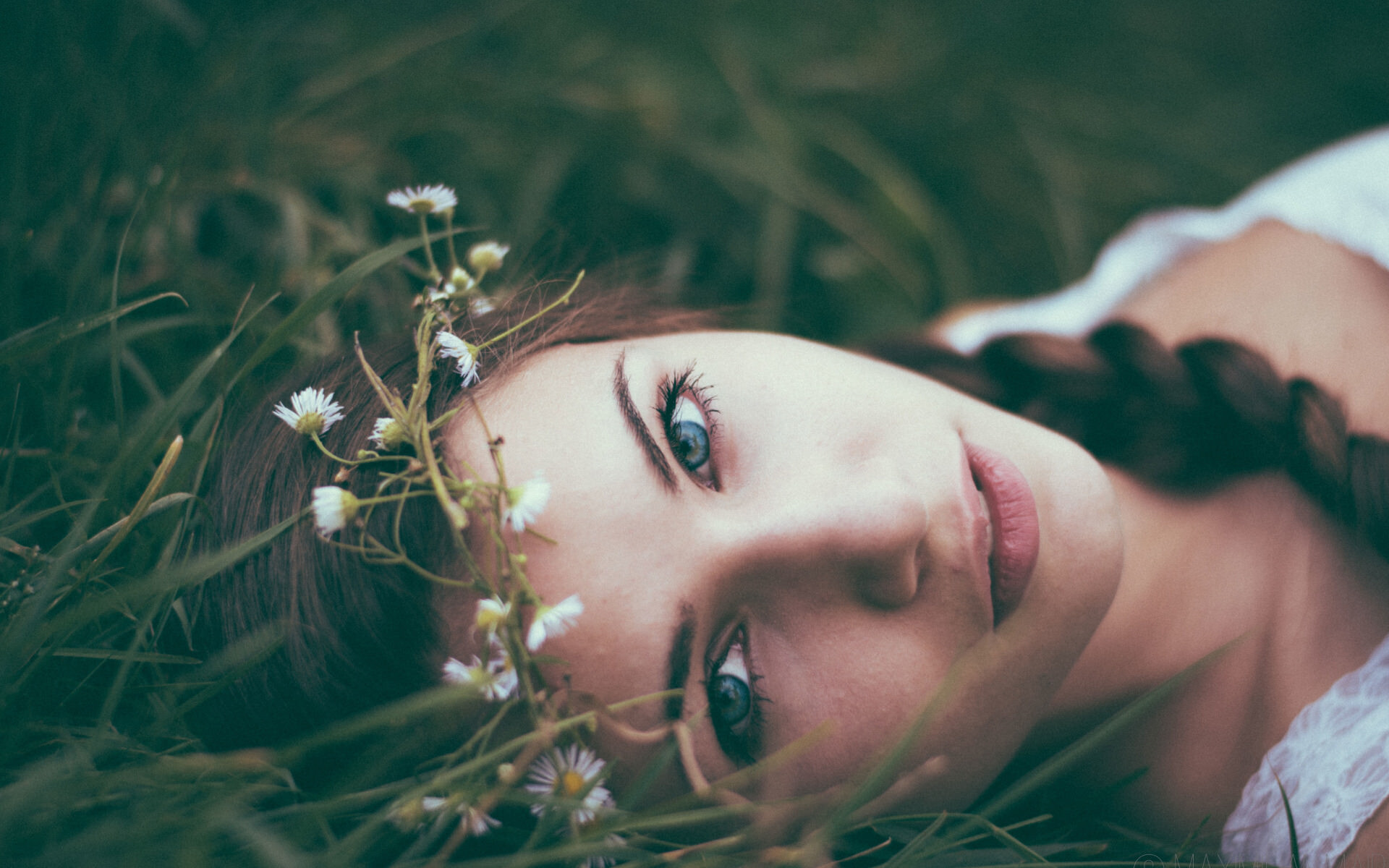 summer nature girls 35