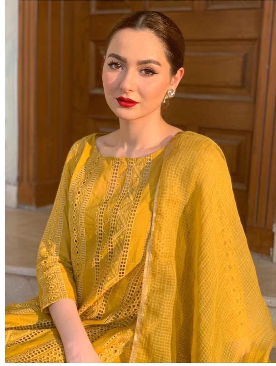 Hania Aamir 2