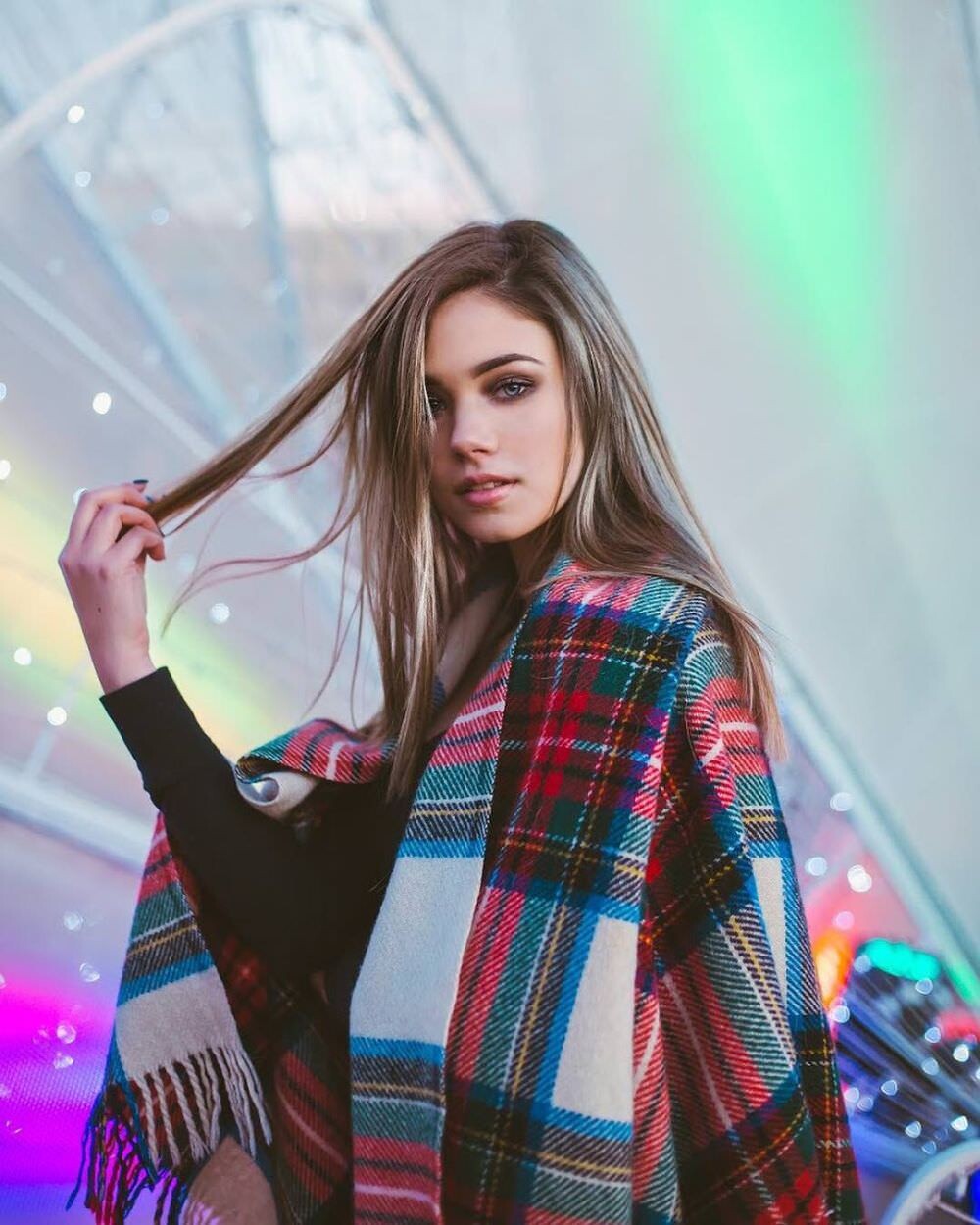 Model Claire Estabrook 22