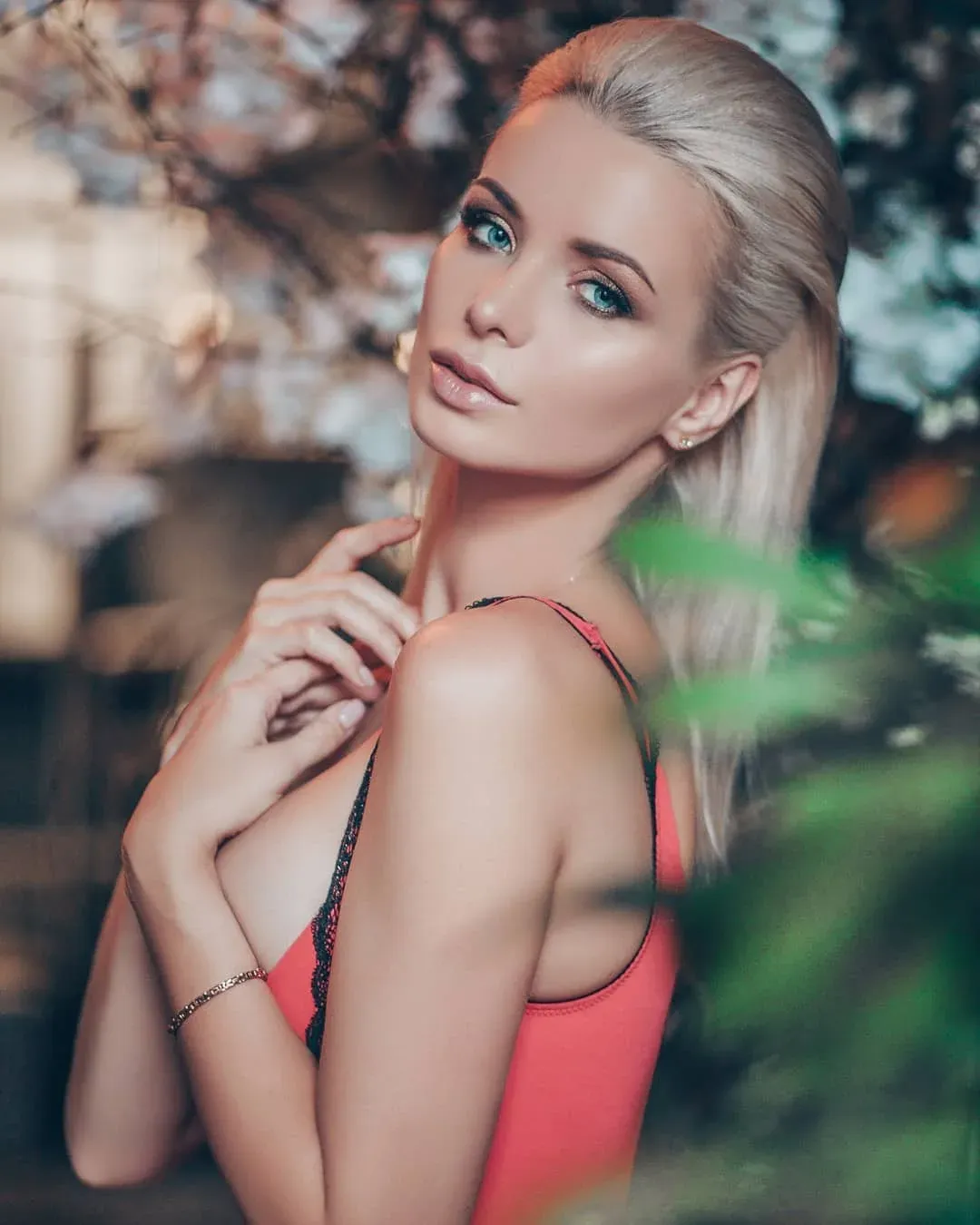 Model Ekaterina Enokaeva 14