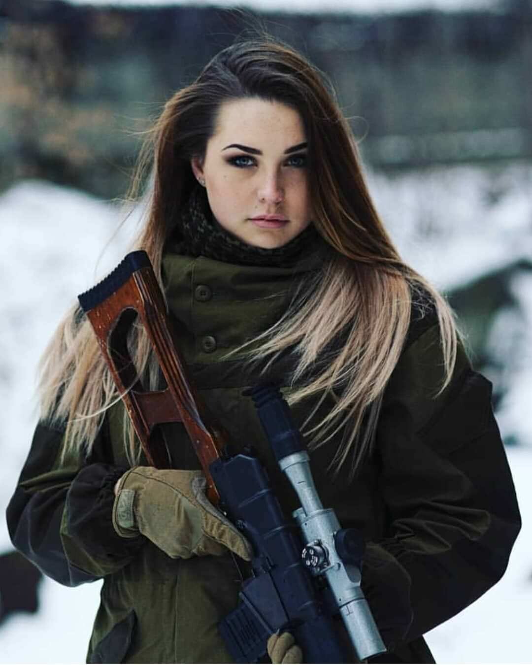 girls and guns 16