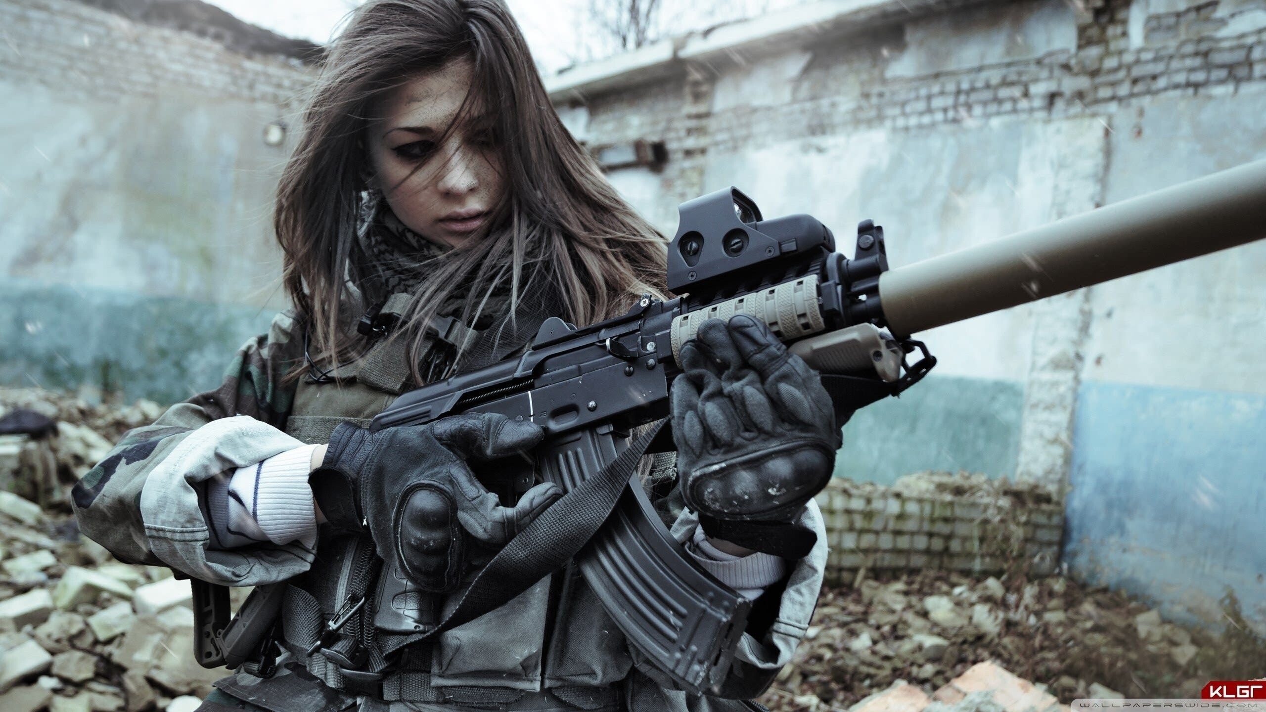 girls and guns 20
