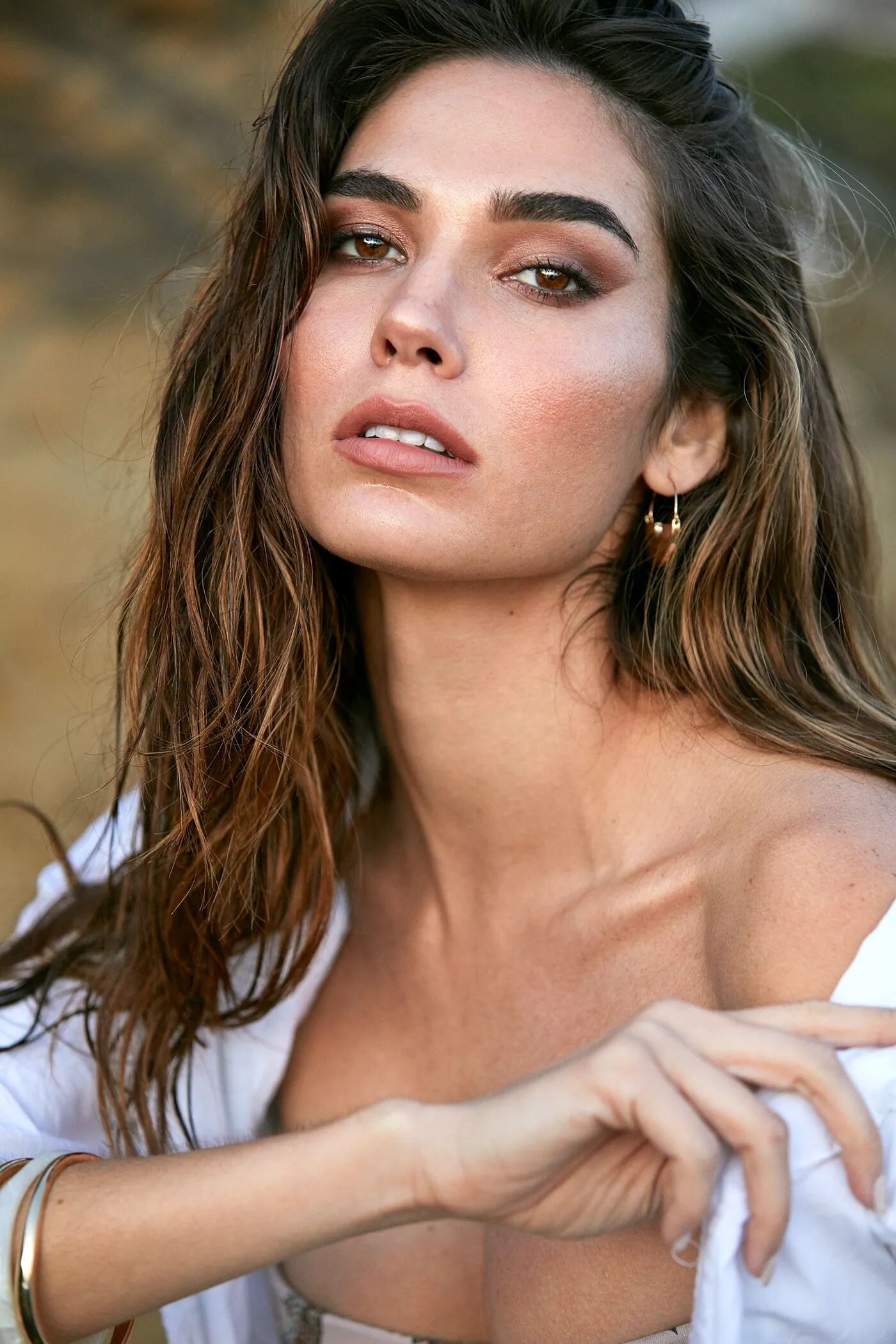 Model Rachel Vallori 30