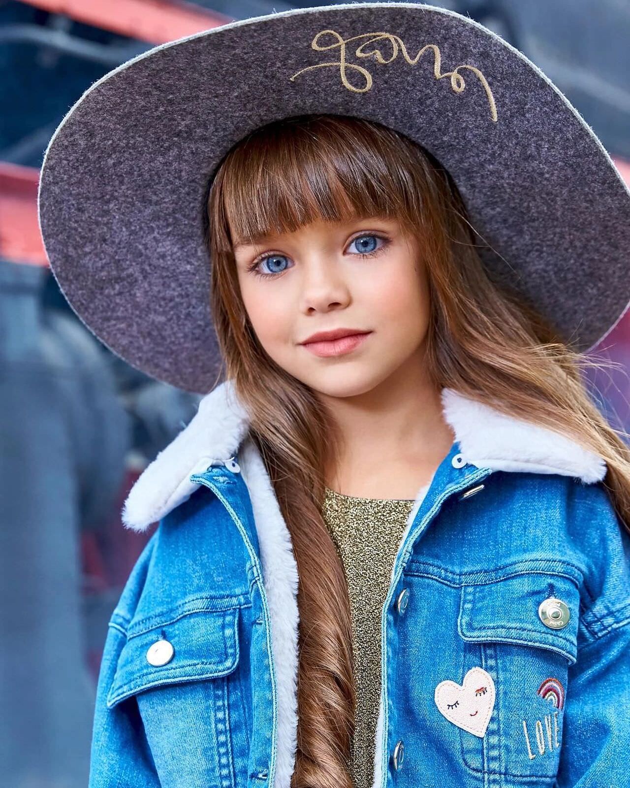 Kids model 10