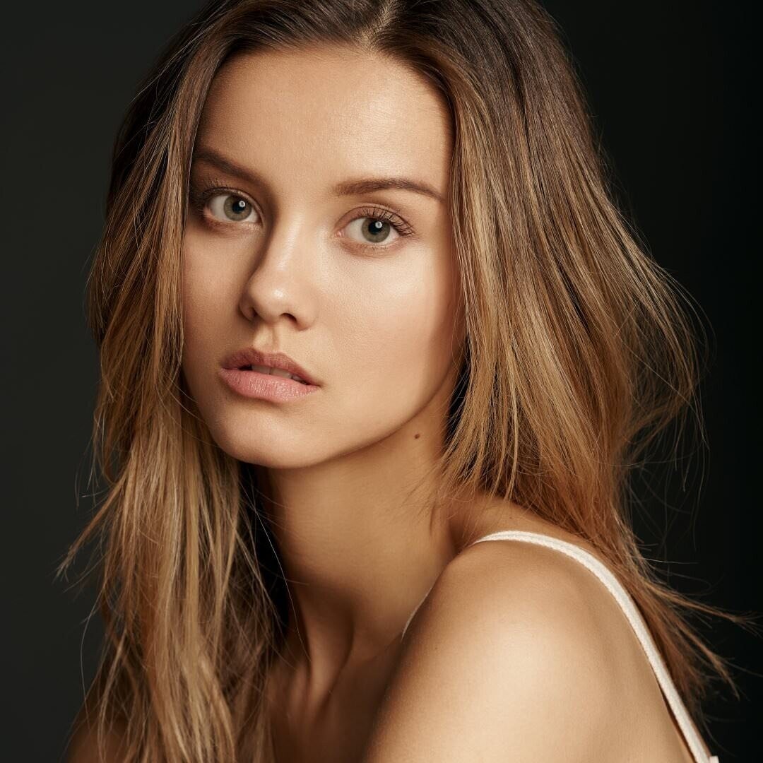 Model Nicola Cavanis