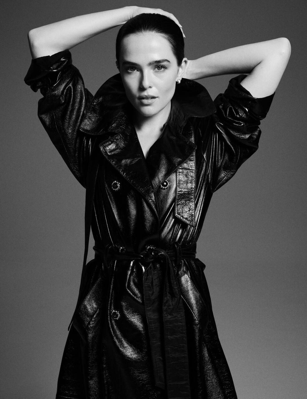 actress Zoey Deutch 6