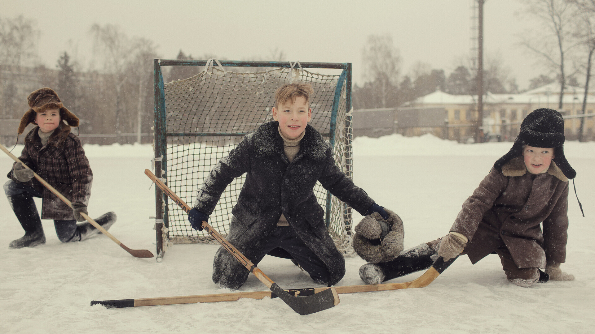Hockey players 6