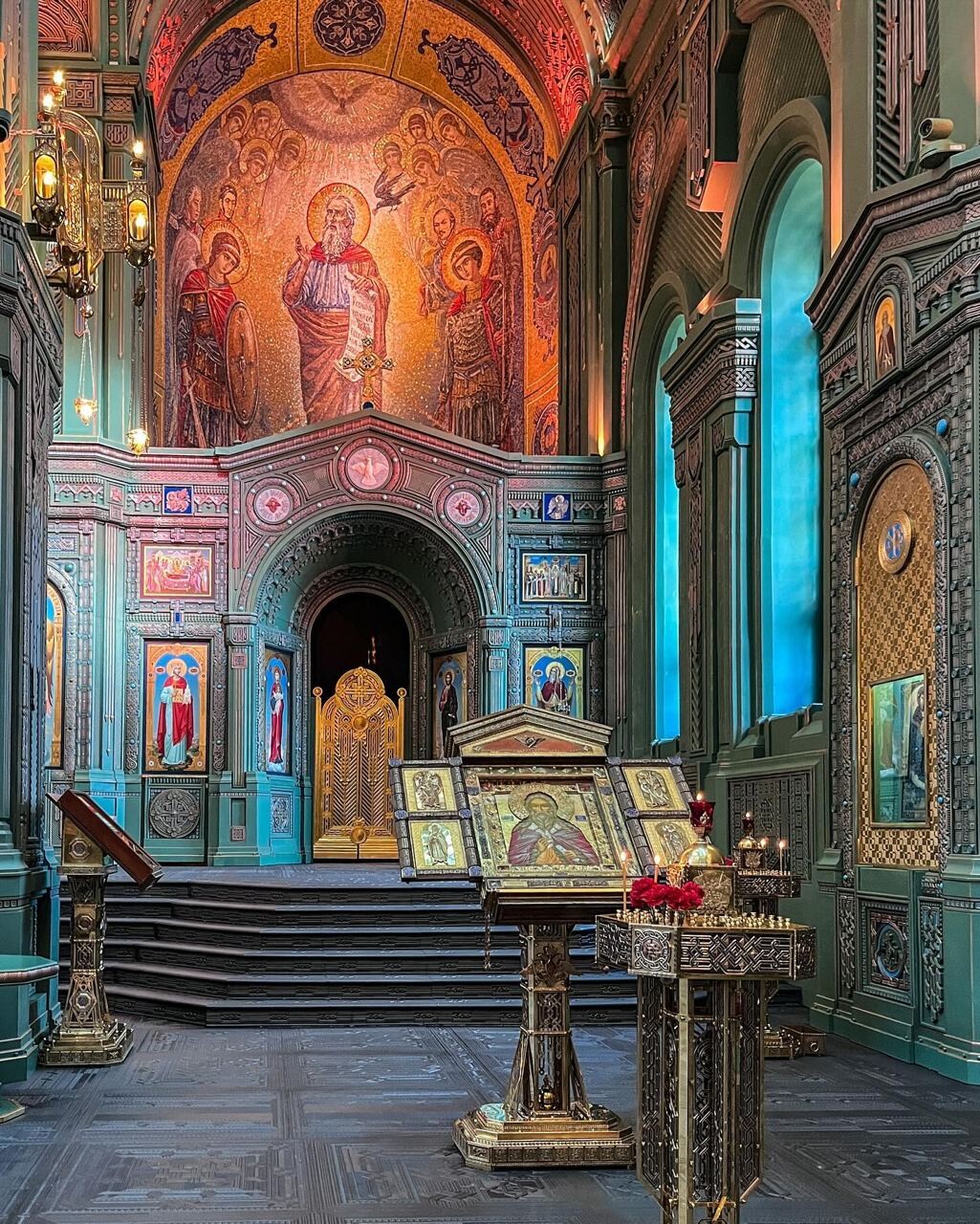 temple of the Russian Armed Forces 9