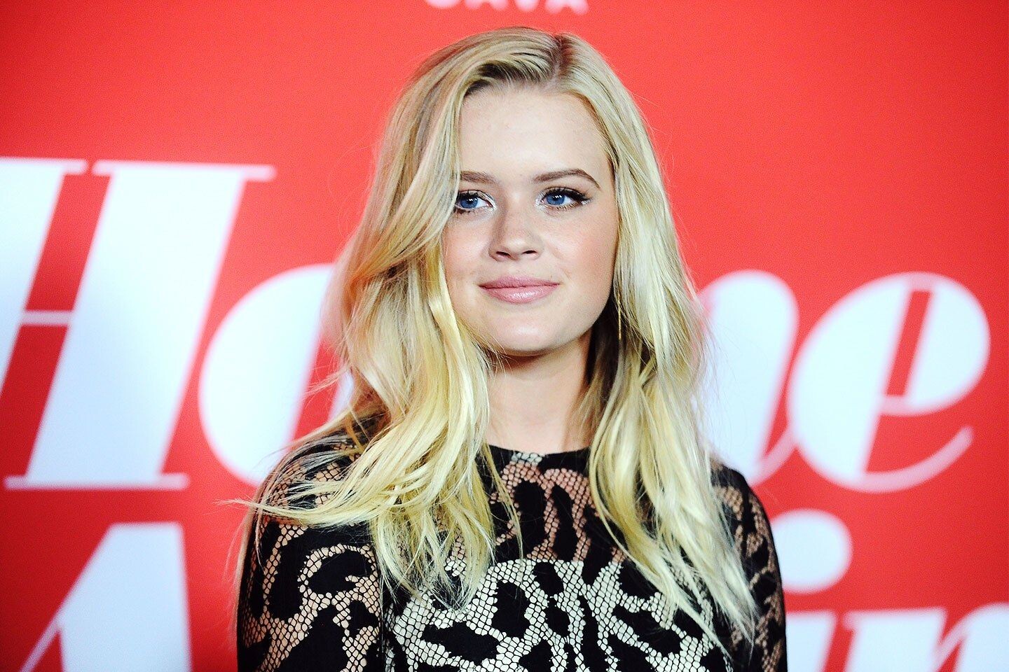 Actress Ava Phillippe 9