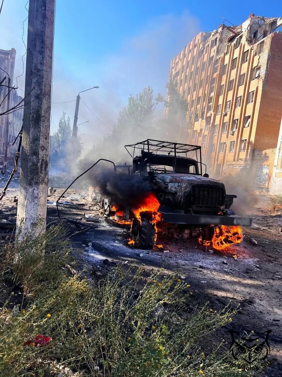 The atmosphere of war 26