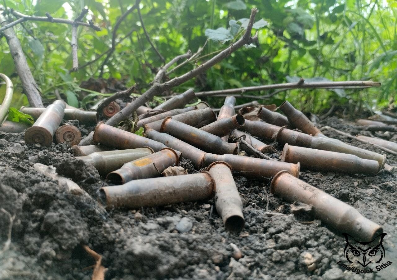 The atmosphere of war 9