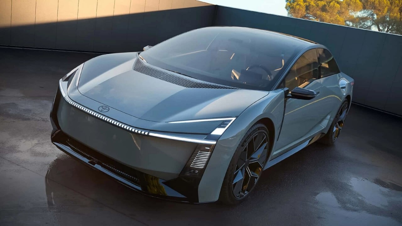 Toyota Corolla стала спорткаром — и это не мем, а реальность