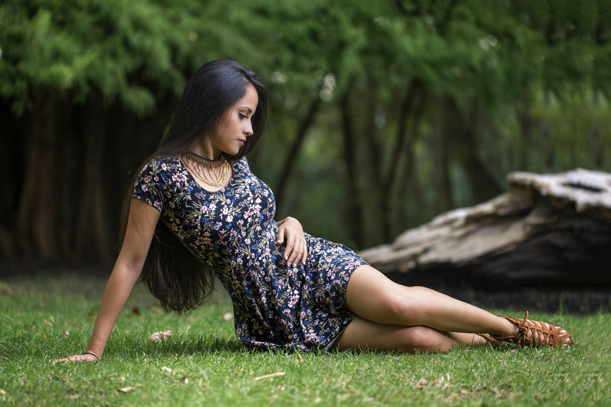 pretty woman in dress 15