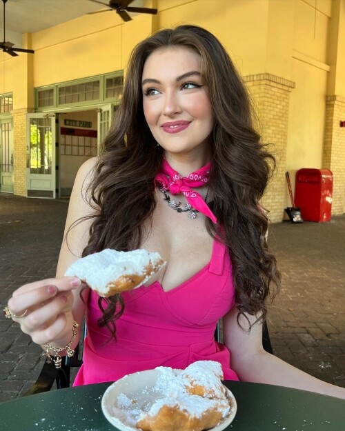 Model Rachel Pizzolato 17