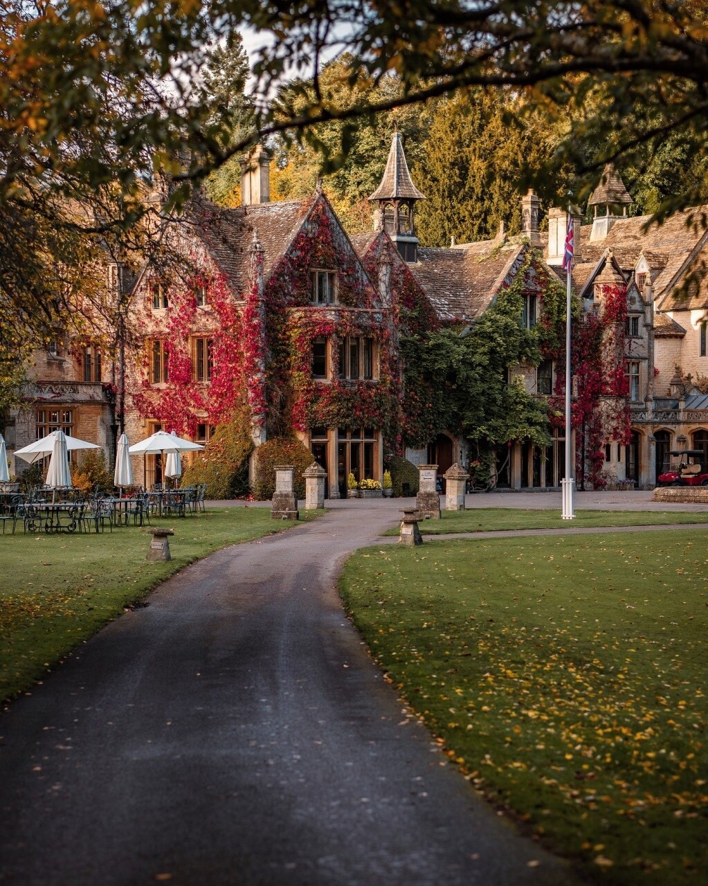 The Manor House England 4
