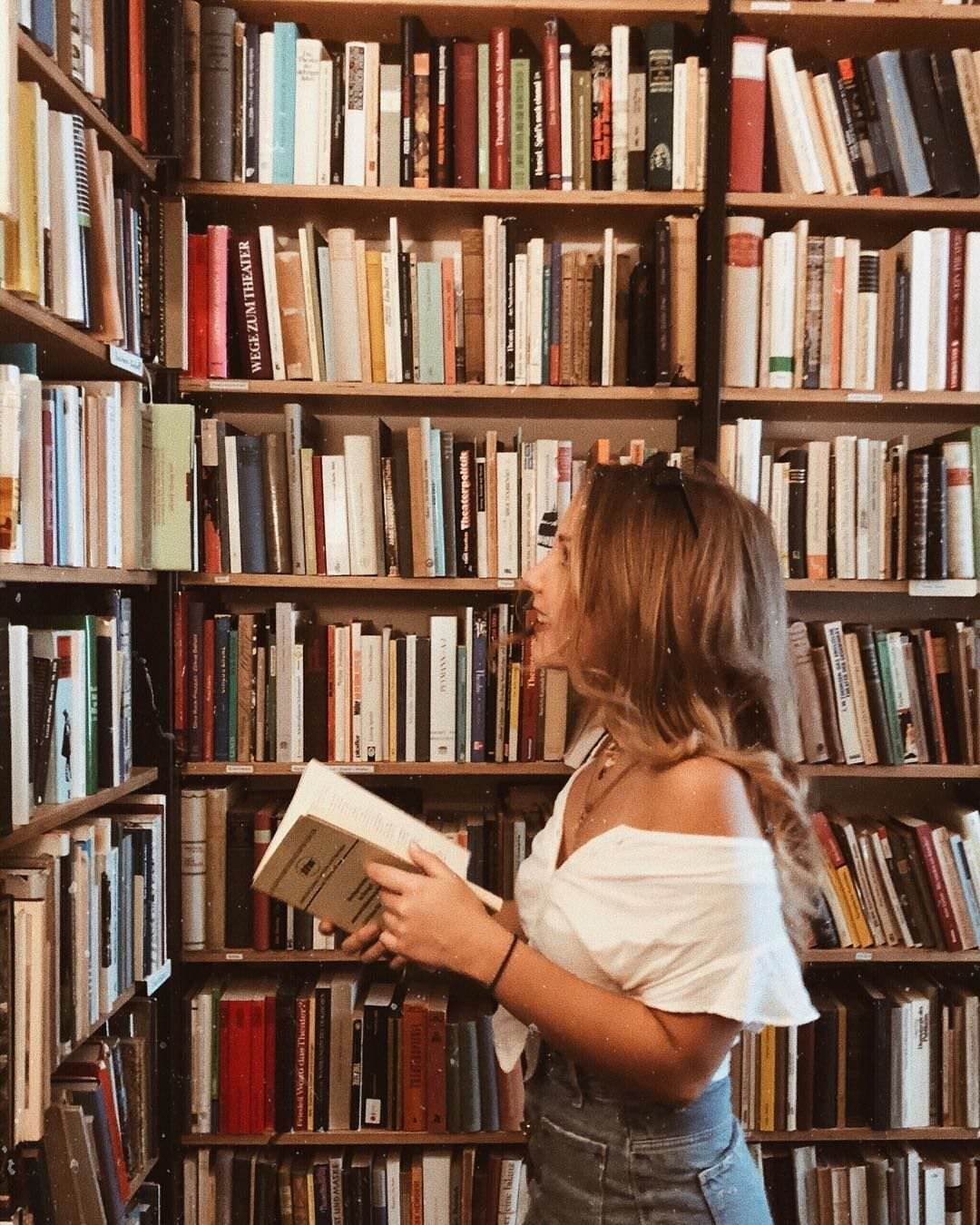 reading girl 5