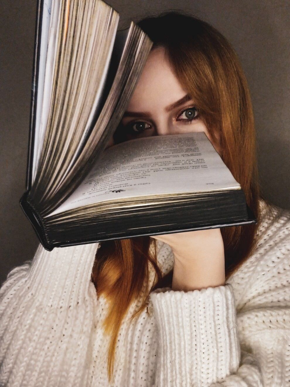 reading girl 9