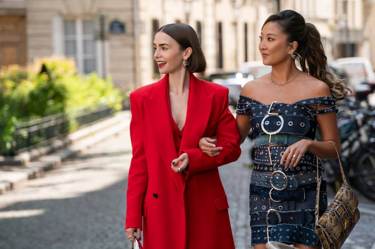 Emily in Paris NETFLIX series 2