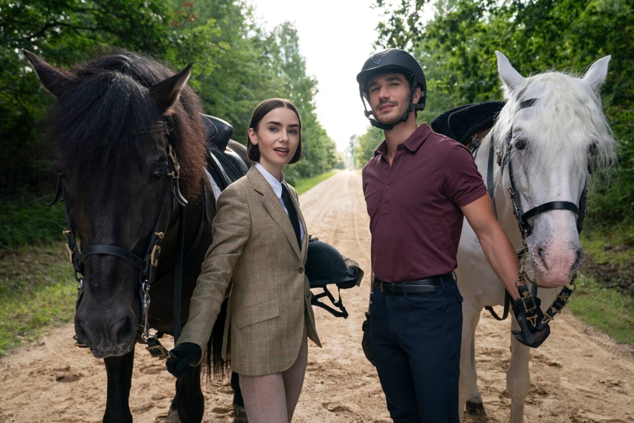 Emily in Paris NETFLIX series 4