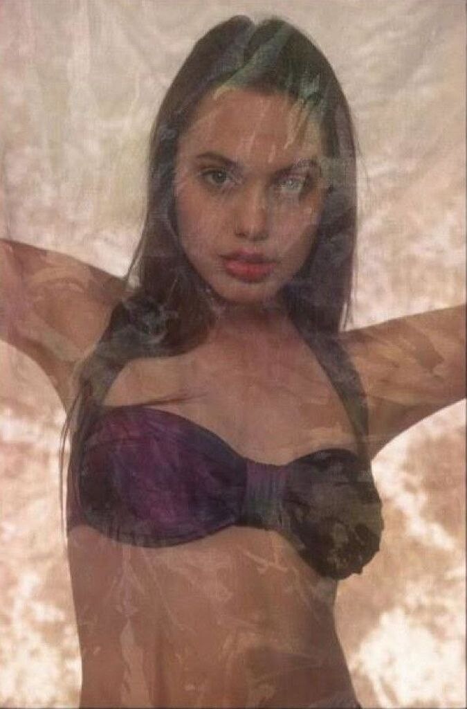 young Angelina Jolie 6