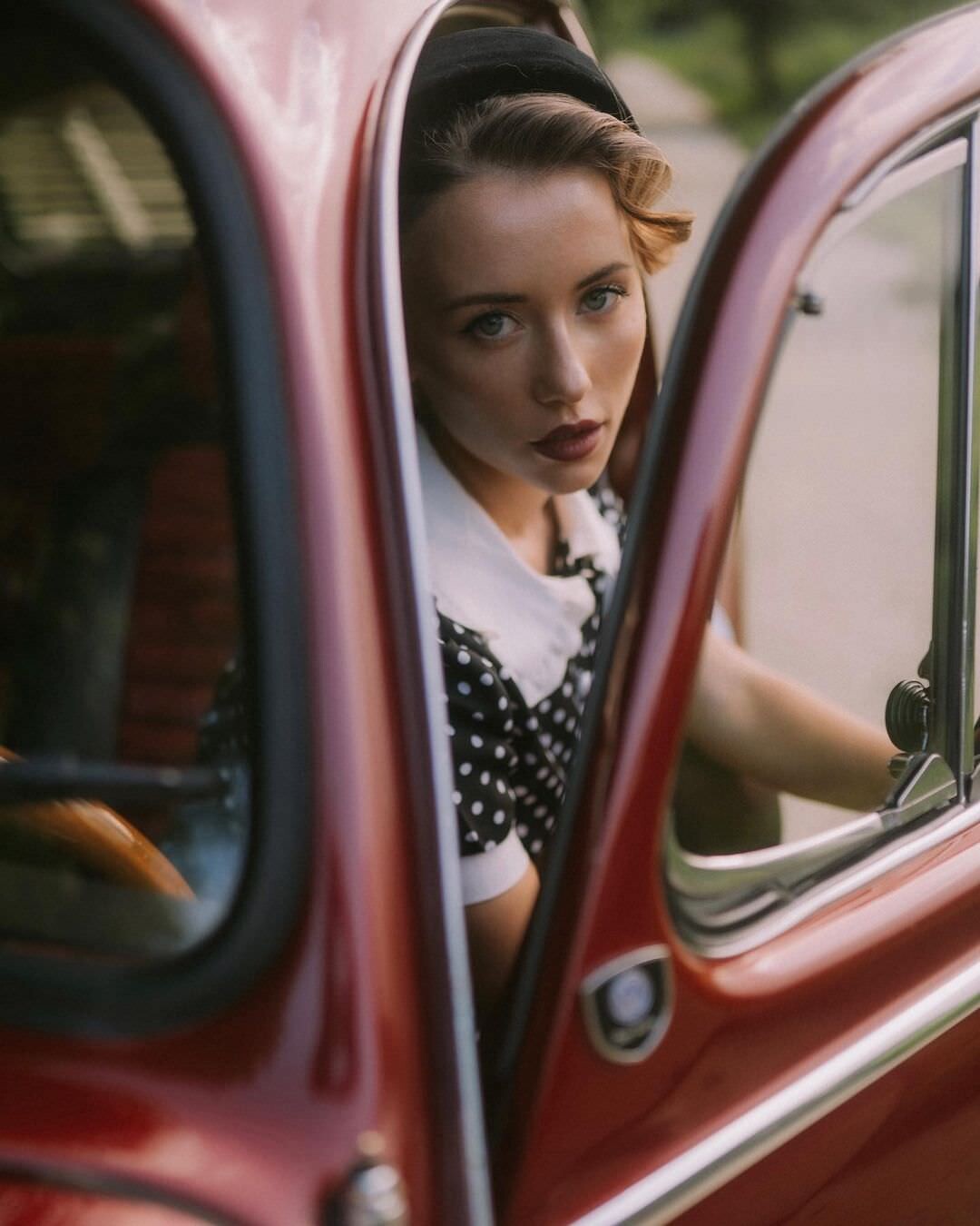 arilavieeback car 2