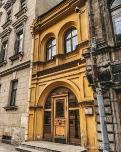The smallest house in St. Petersburg