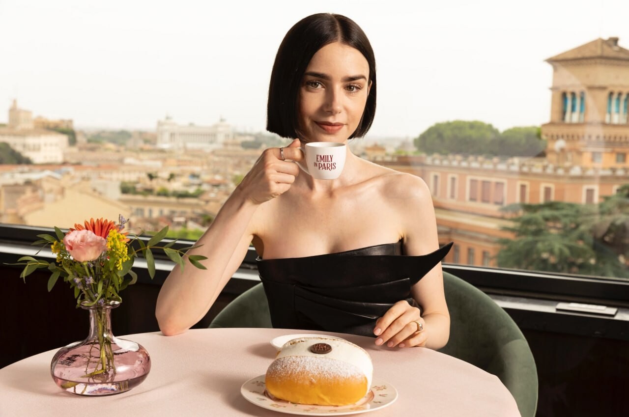 Emily_in_Paris_NETFLIX_series